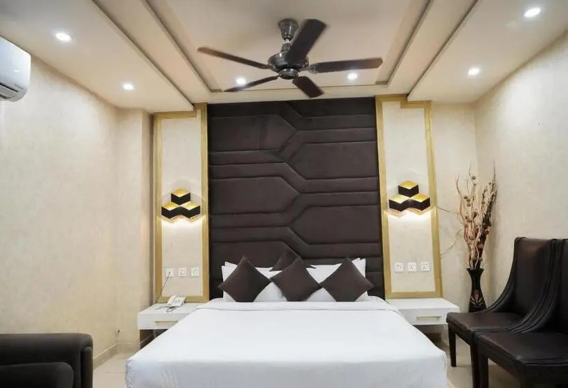 سوئیت پرزیدنت, Avalon Suites