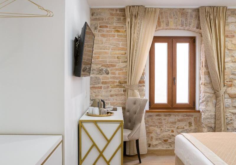 高级大房间, Le Premier Luxury Rooms