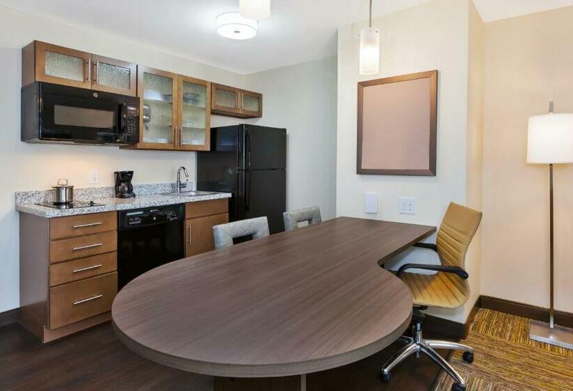 סוויטה, Candlewood Suites Louisville   Ne Downtown Area, An Ihg