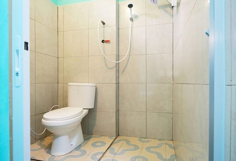 Номер Стандарт, Spot On 2389 Kostel 99