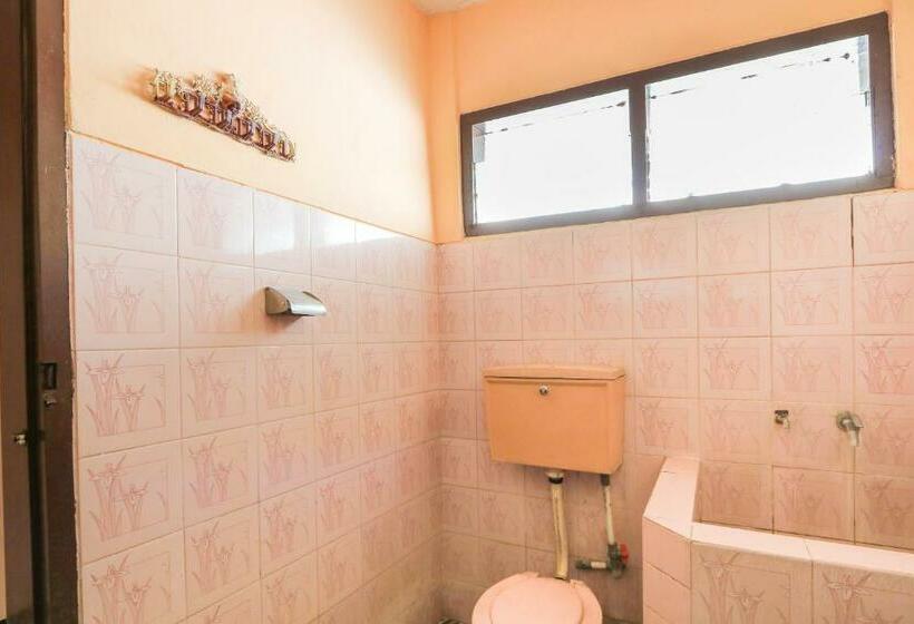 基本间, Spot On 2465  Raung View