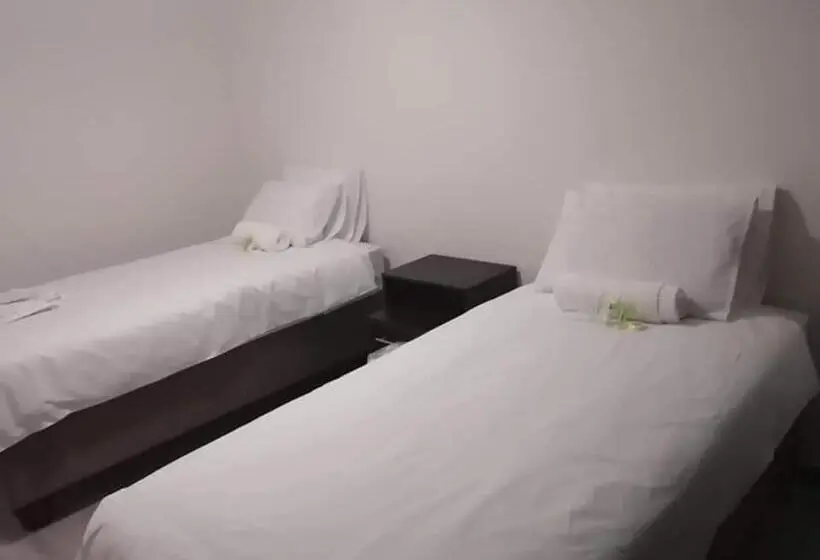 اتاق لوکس, K4 Bed And Breakfast