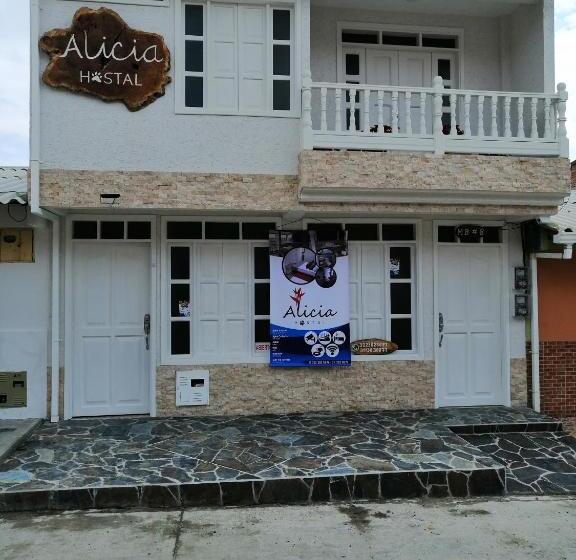 スタンダードトリプルルーム, Alicia Hostal Filandia