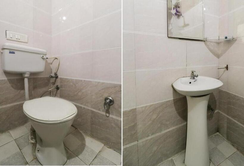Classic 3 Pers. Værelse, Spot On 65859 Prayag Guest House