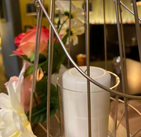 带大床的豪华间, Gate 13 Aurich Innenstadt