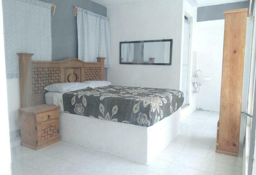 デラックスルーム, Juarez