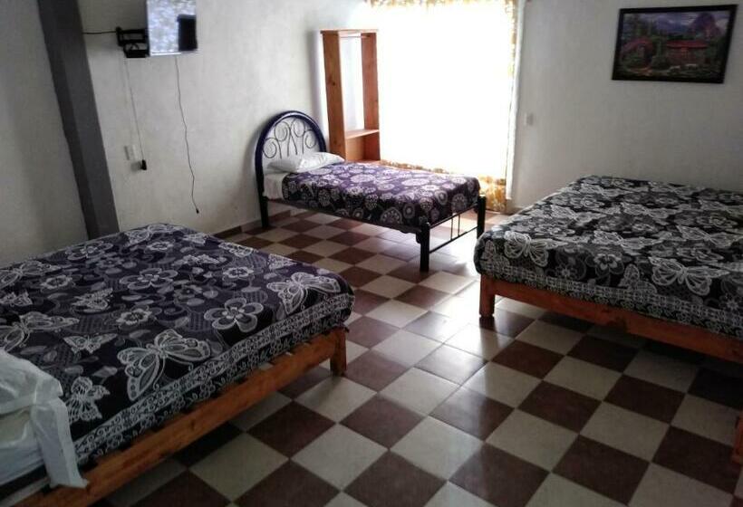 トリプルクラシックルーム, Juarez