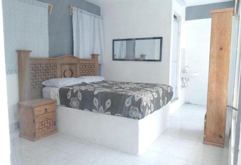 バルコニー付きデラックスルーム, Juarez