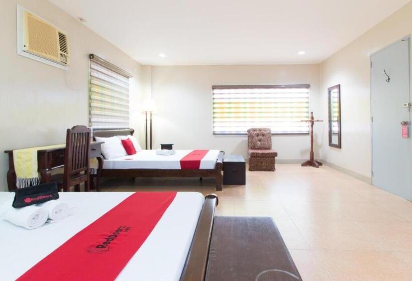 اتاق لوکس, Reddoorz At Teofila Lodge