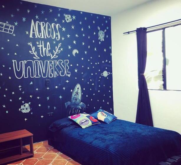 经济房, Casa Egos Pop Laureles