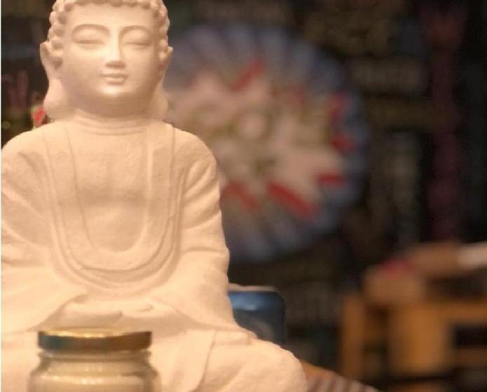 Номер Economy, Casa Egos Pop Laureles