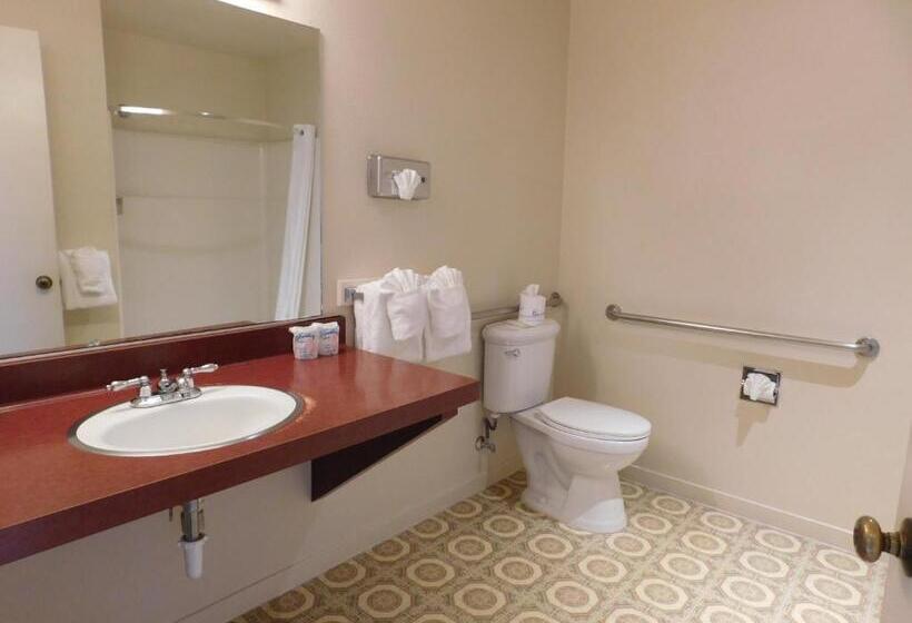 شقة غرفتين, Pacific Gardens Inn