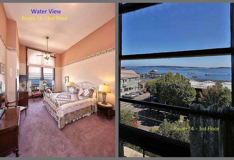 غرفة ديلوكس, The Palace