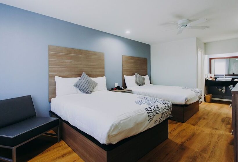اتاق استاندارد با 2 تخت دوبل, Scottish Inn & Suites   Kemah Boardwalk