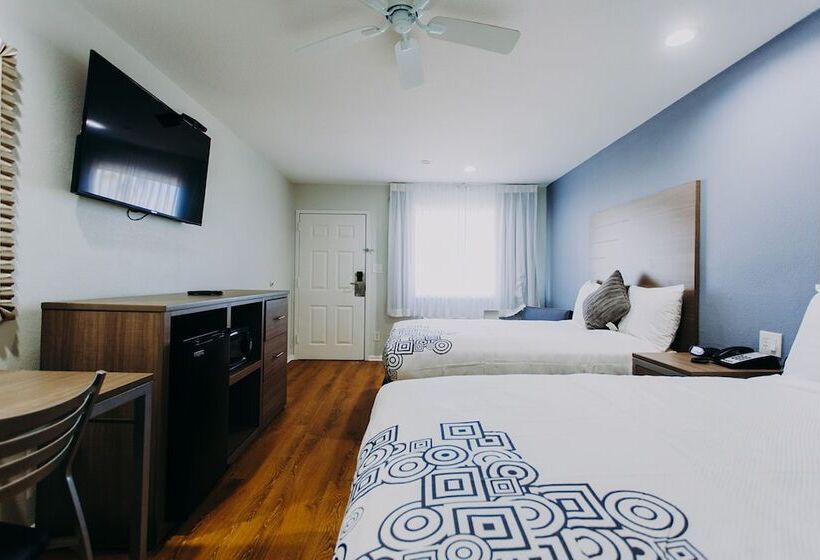اتاق استاندارد با 2 تخت دوبل, Scottish Inn & Suites   Kemah Boardwalk
