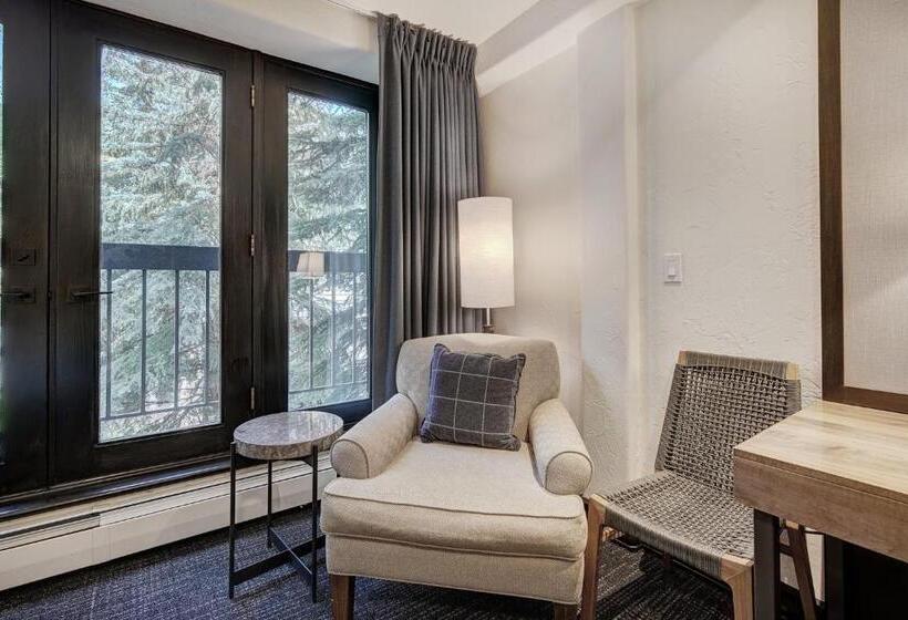 스탠다드 룸, The Pines Lodge, A Rockresort