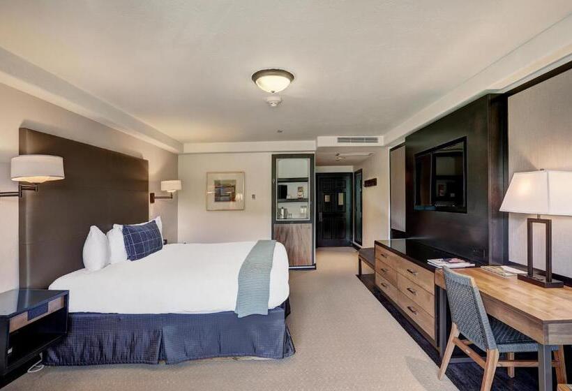 디럭스 룸 킹사이즈 침대, The Pines Lodge, A Rockresort