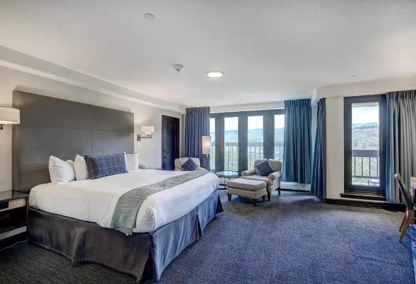 اتاق لوکس با تخت بزرگ, The Pines Lodge, A Rockresort