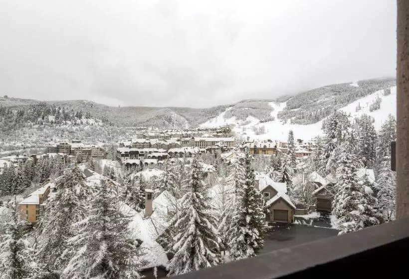 اتاق لوکس با تخت بزرگ, The Pines Lodge, A Rockresort