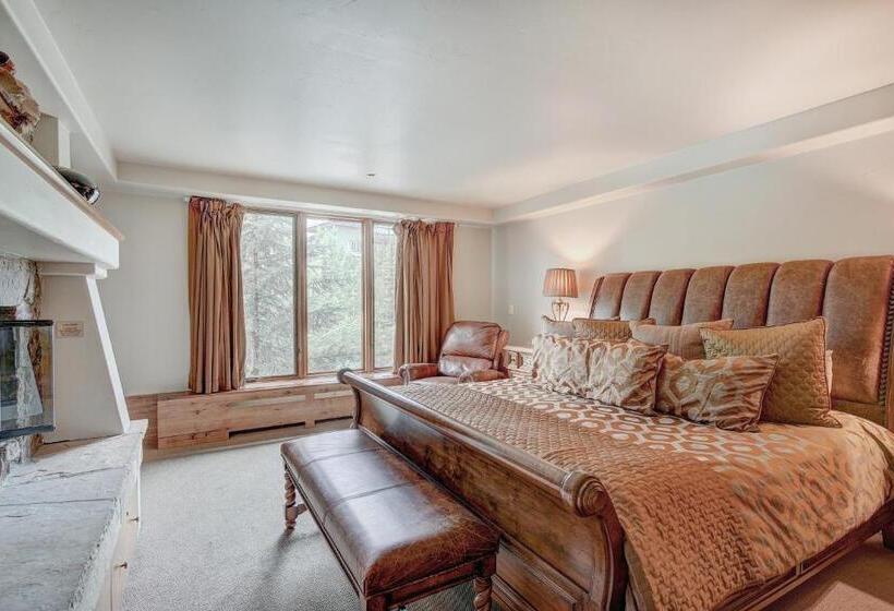 آپارتمان 3 خوابه, The Pines Lodge, A Rockresort