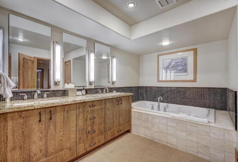 침실 3개 아파트, The Pines Lodge, A Rockresort