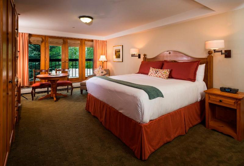 스탠다드 룸 킹사이즈 침대, The Pines Lodge, A Rockresort