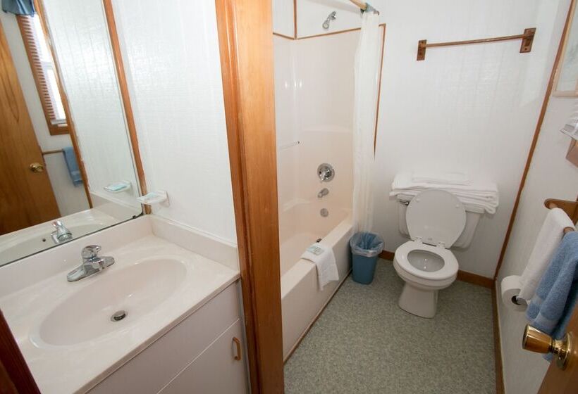 منزل غرفتين نوم, Outer Banks Motel