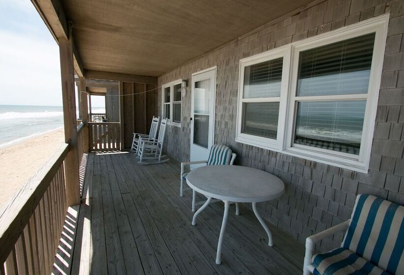 منزل غرفة نوم واحدة, Outer Banks Motel