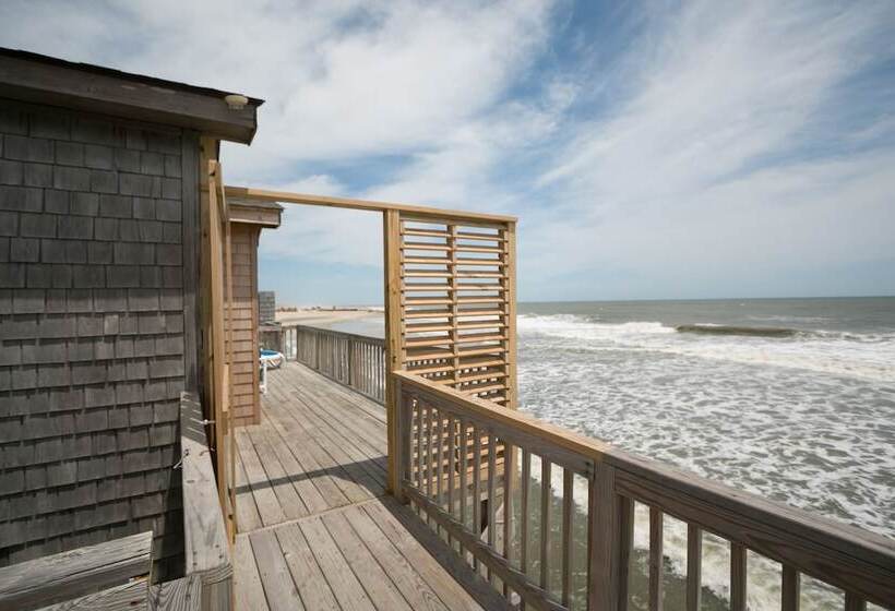 منزل غرفة نوم واحدة, Outer Banks Motel