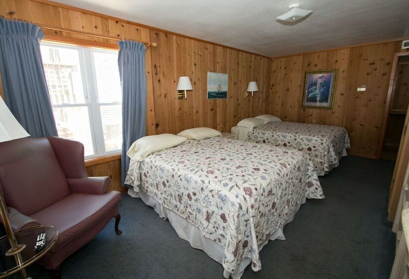 غرفه قياسيه سريرين مزدوجين, Outer Banks Motel
