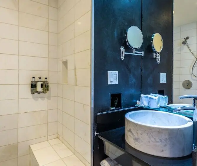 اتاق استاندارد, The O Hotel, Trademark Collection By Wyndham