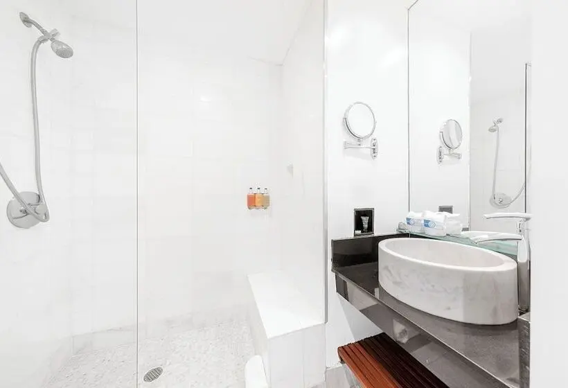 اتاق استاندارد, The O Hotel, Trademark Collection By Wyndham