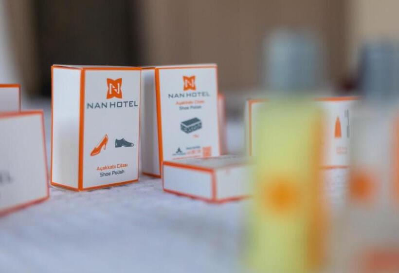 Pokój Standard, Nan