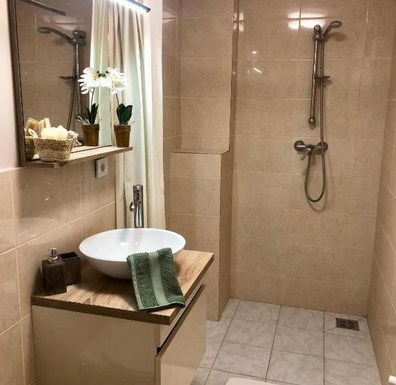 デラックスファミリールーム, Alenso Guesthouse