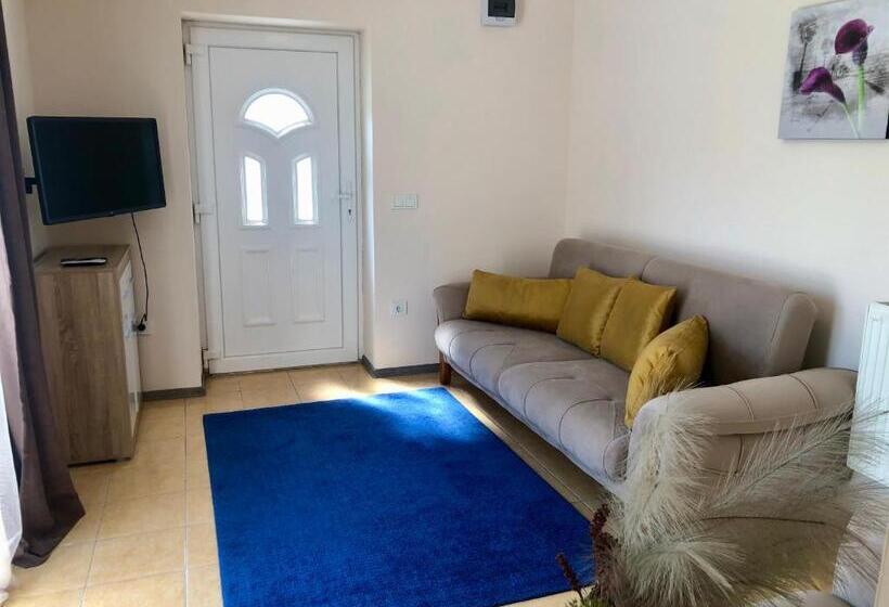 デラックスファミリールーム, Alenso Guesthouse