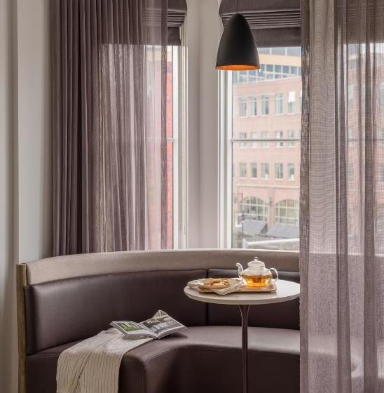 اتاق لوکس با تخت بزرگ, Sonder 907 Main