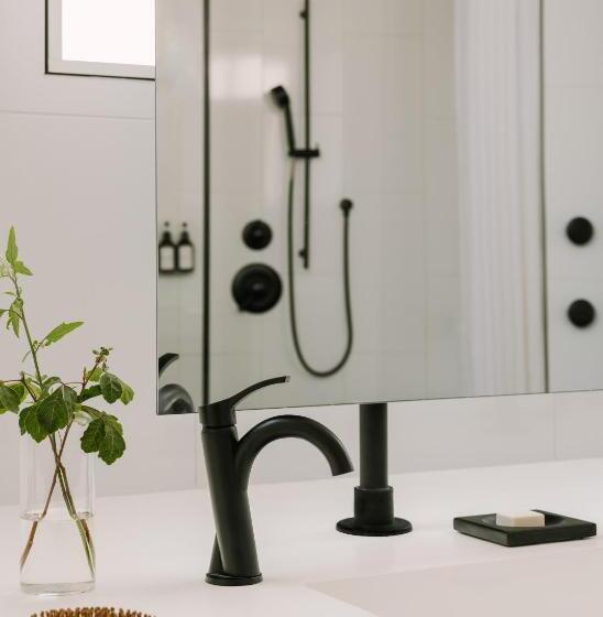 اتاق استاندارد, Sonder 907 Main