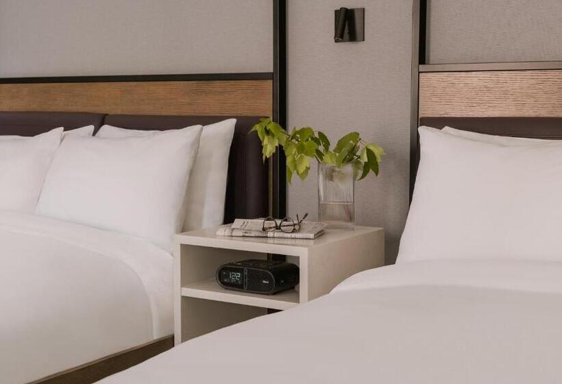 اتاق استاندارد, Sonder 907 Main