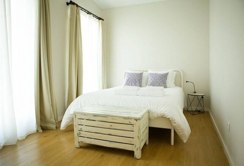 Номер Стандарт, The Holy Cow Hostel & Suites