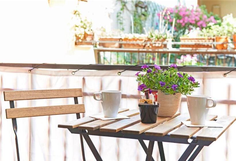 اتاق استاندارد سه نفره, B&b In Centro