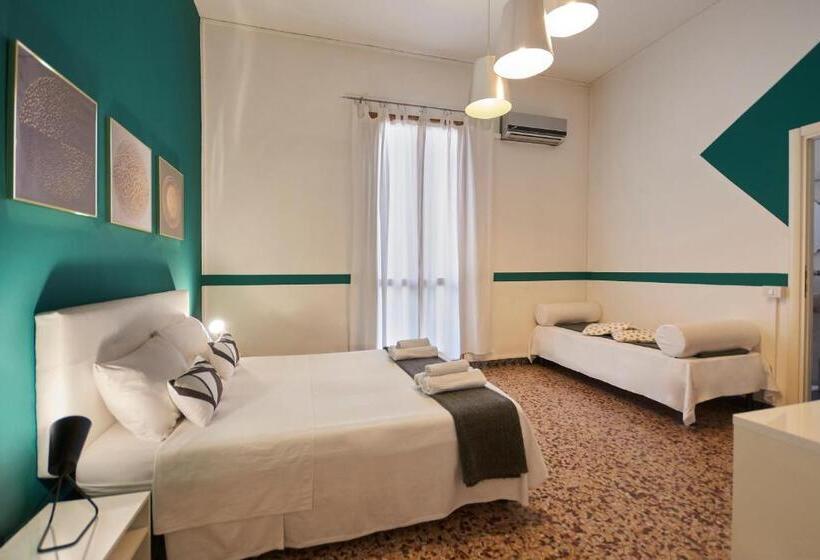 اتاق استاندارد سه نفره, B&b In Centro