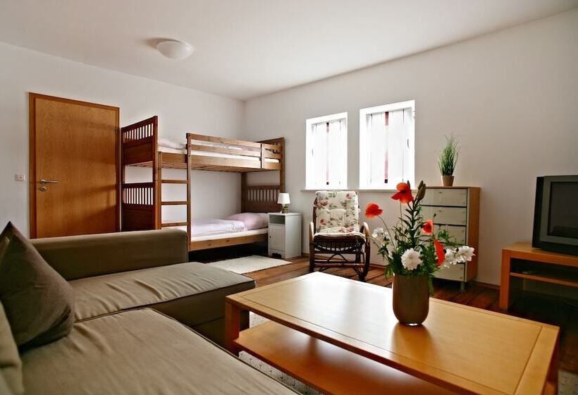 منزل غرفة نوم واحدة, Paltian Ferienhäuser