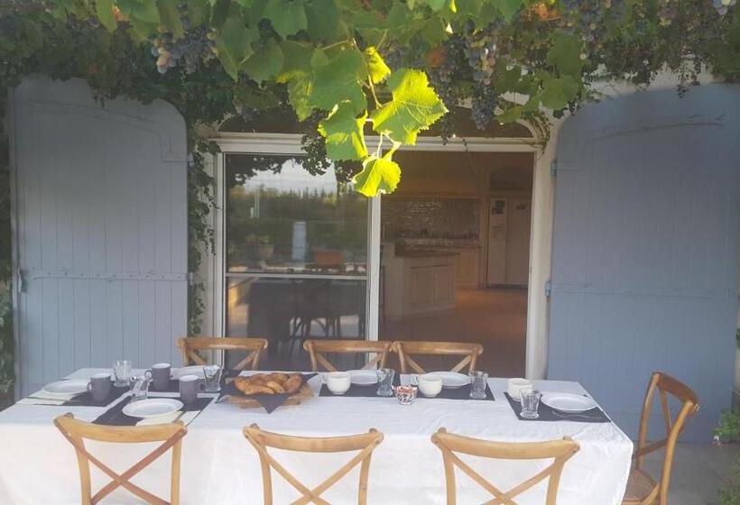 غرفة قياسية ثلاثية ذات اطلالة, Mas Des Prevots B&b