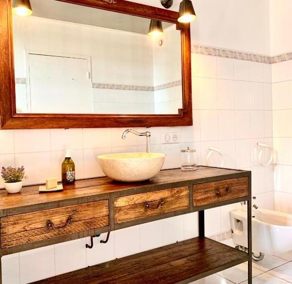 غرفة قياسية ثلاثية ذات اطلالة, Mas Des Prevots B&b