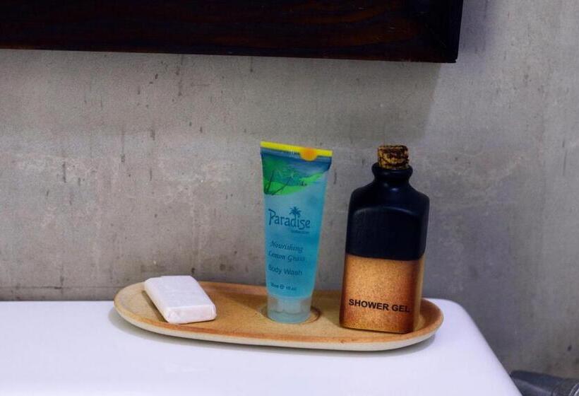 스탠다드 룸 풀장 전망, Royal Rock Sigiriya