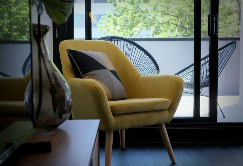 דירת אקזקיוטיב, חדר שינה 1, Turnkey Accommodation  North Melbourne