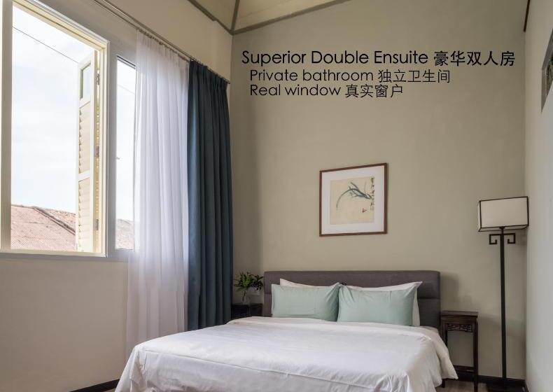 חדר דלוקס, Carnarvon House