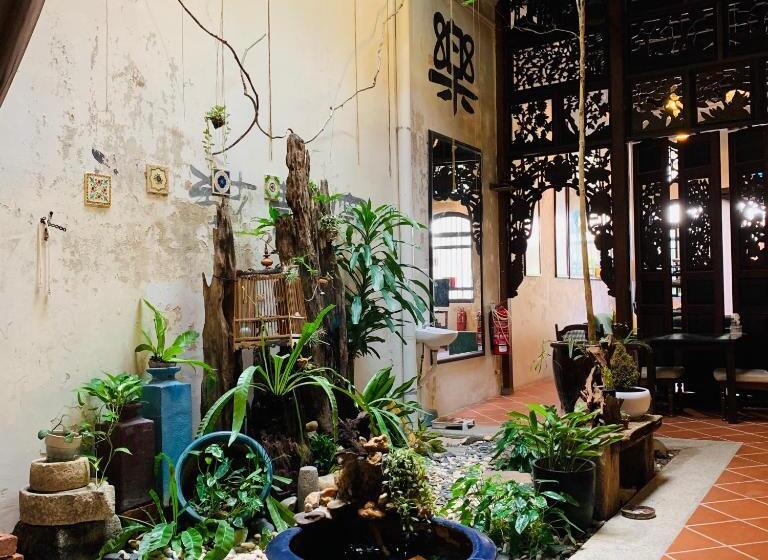 خانه 1 خوابه, Carnarvon House