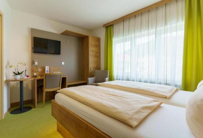 豪华单人间, Rosenstein