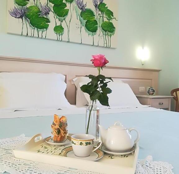 غرفة قياسية ثلاثية مطلة علي الحديقة, Agriturismo Torrevecchia